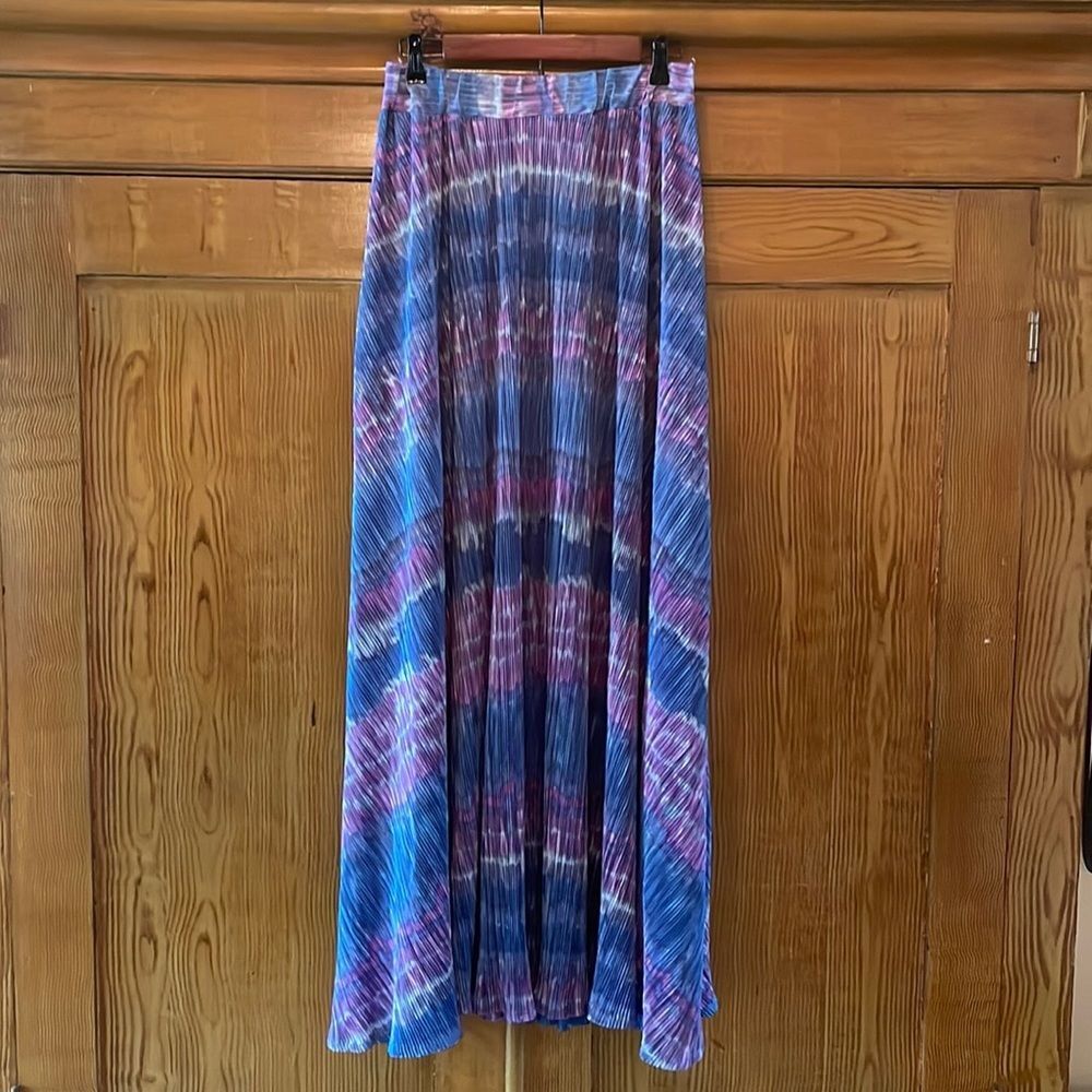 Goodtime USA Tie Dye Maxi Skirt Large